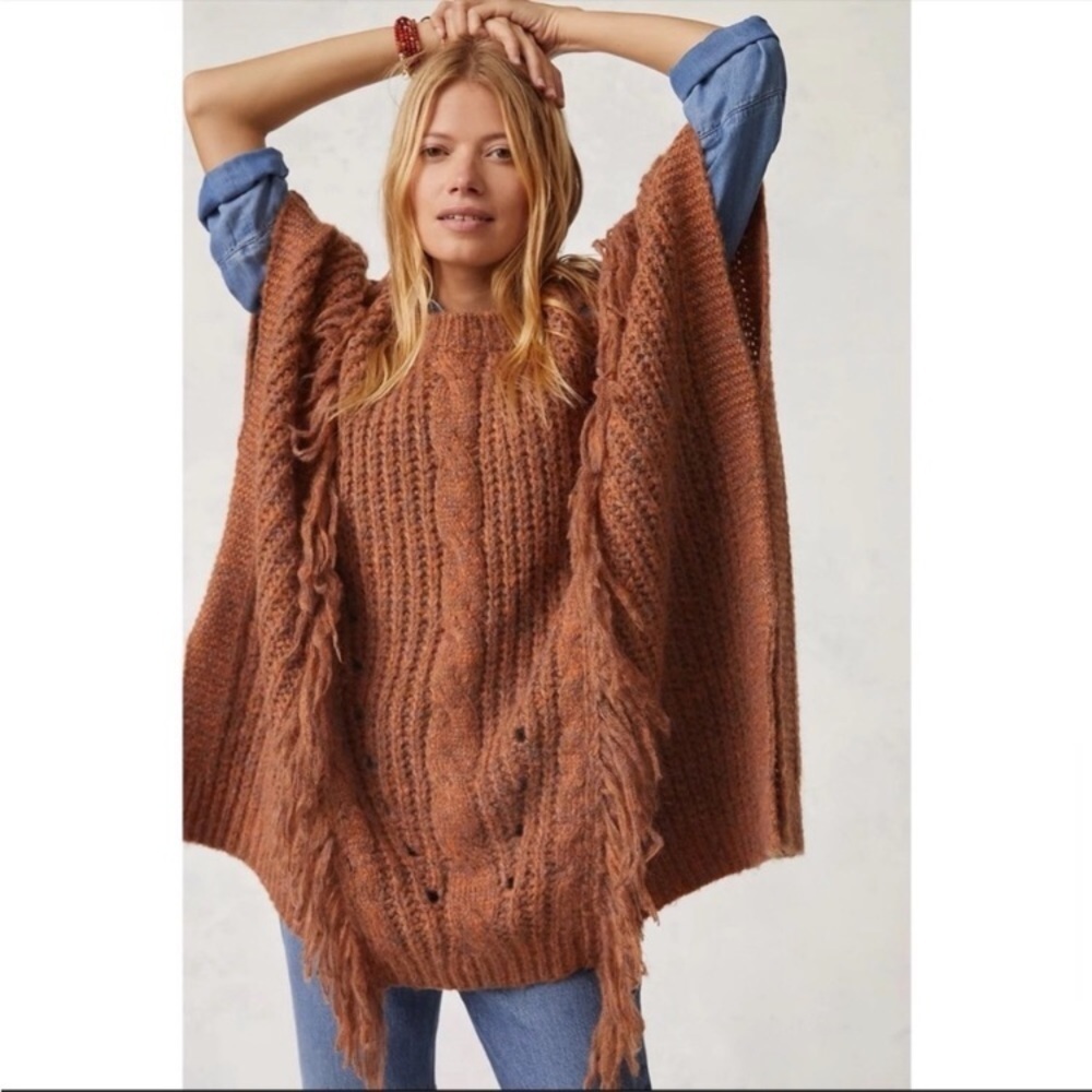 08 Anthropologie Marled Fringed Oversized Boho Poncho